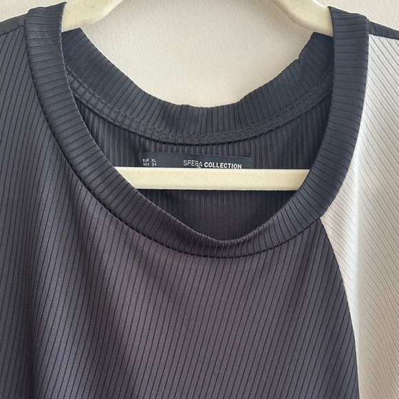 Sfera Collection Black and White Ribbed Twist Front Maxi Dress, European XL - Picture 6 of 15